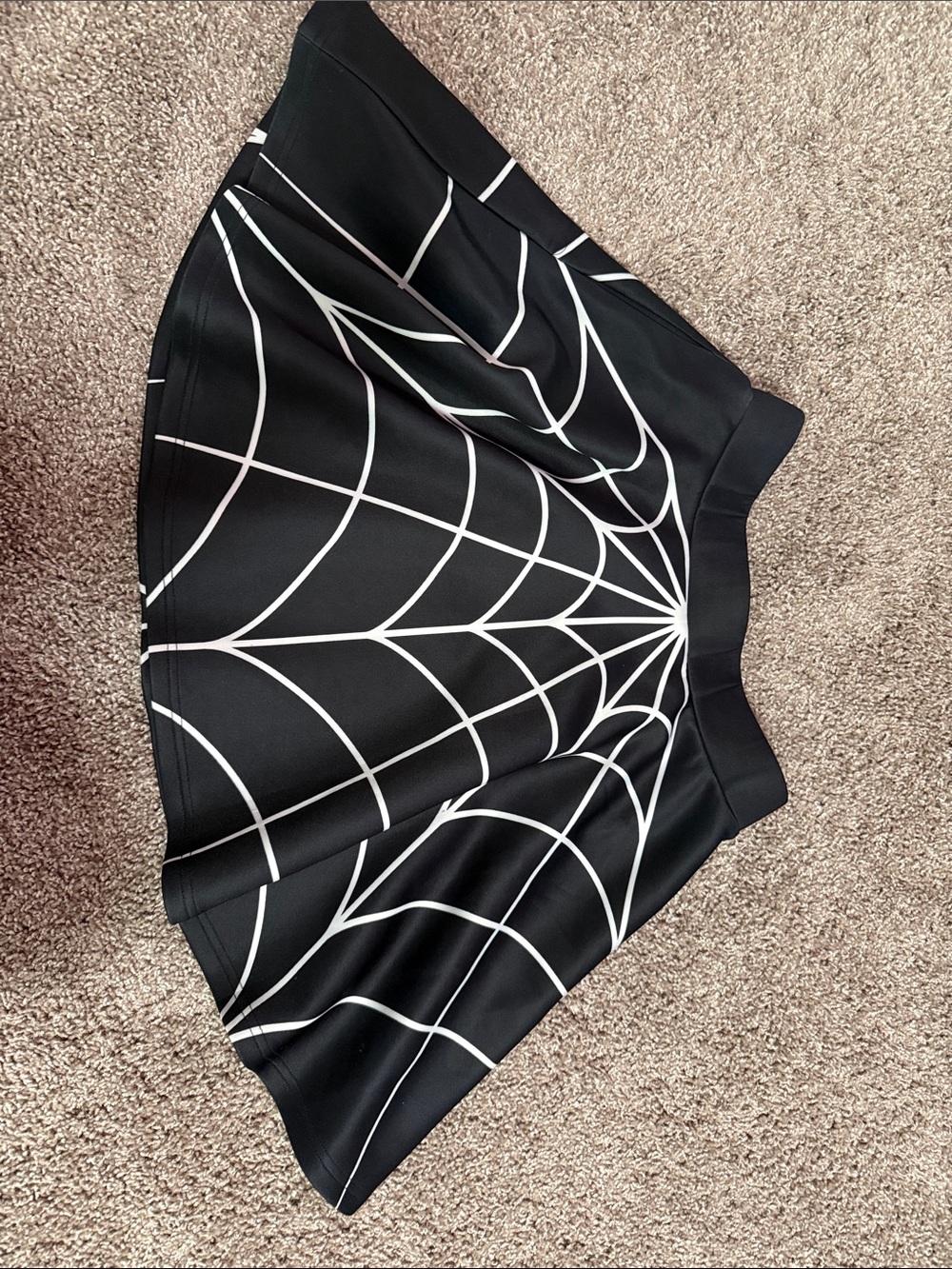 HOT TOPIC Black Web-Print Skater Skirt - Women's